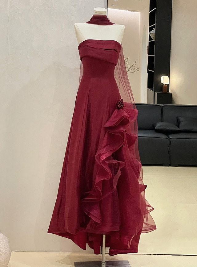 Elegant Burgundy Strapless Ruffle Tulle A-Line Evening Gown DP8471
