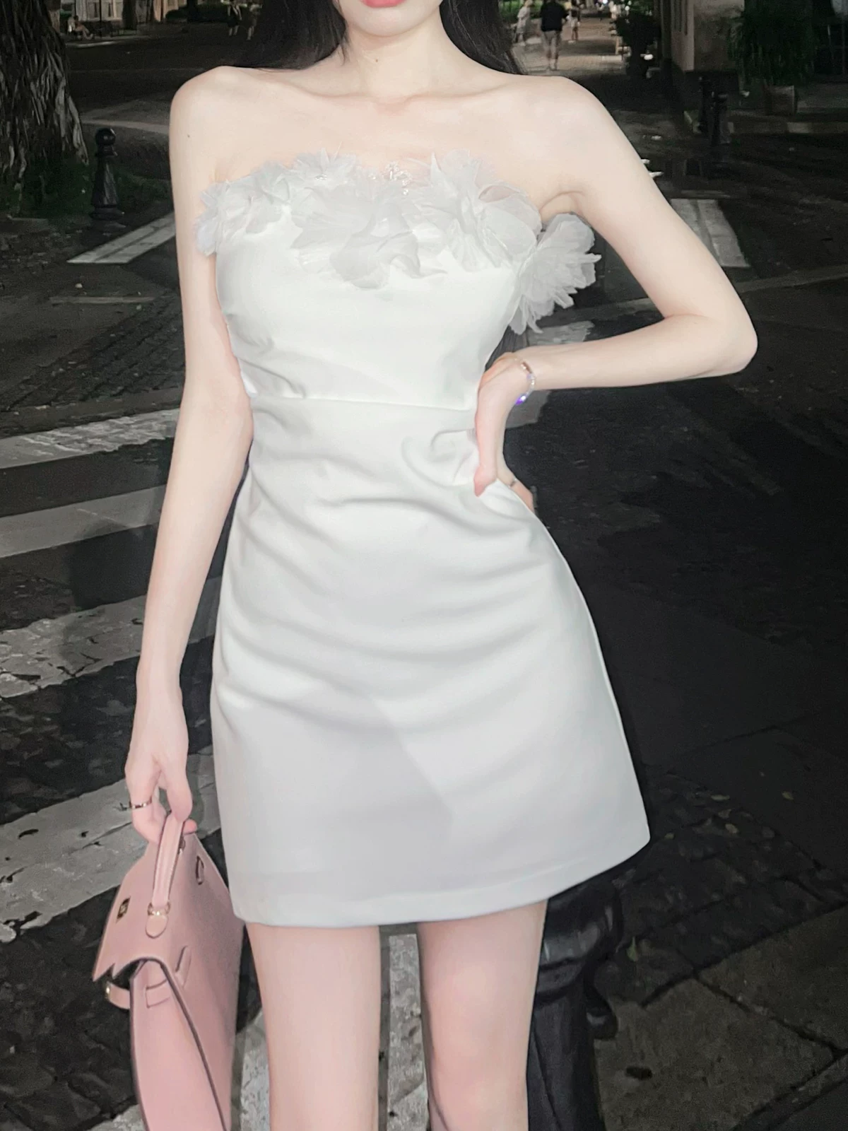Elegant White Strapless Satin 3D Floral Ruched Bodycon Homecoming Dress DP8810