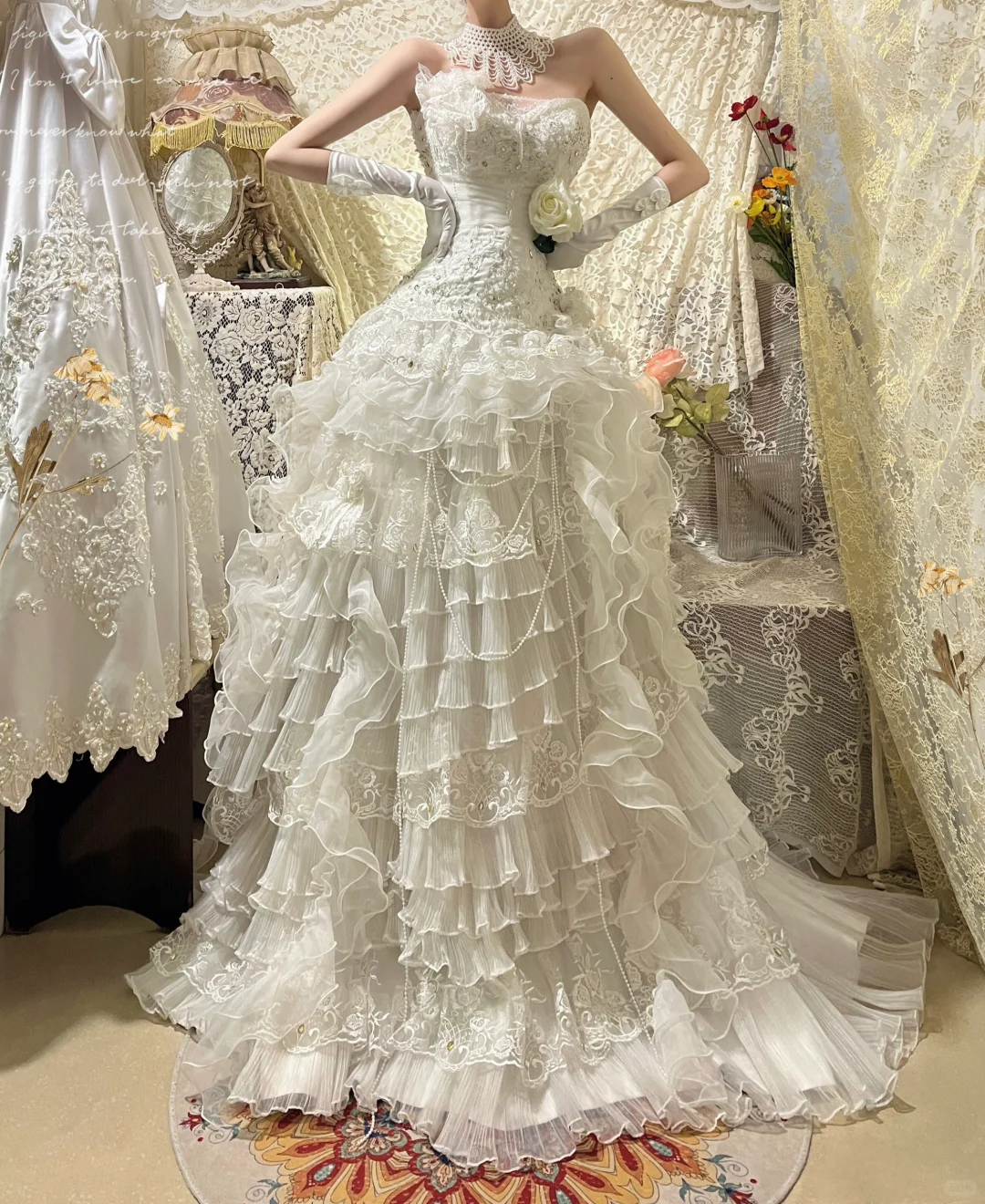 Vintage-Inspired Strapless Layered Ruffled Lace & Tulle Intricate Embroidery Wedding Dress DP7267