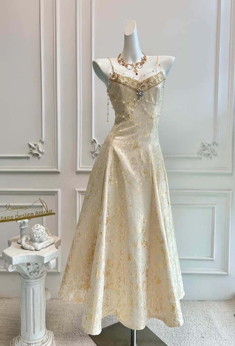 Vintage Champagne Gold Spaghetti Strap A-Line Beaded Evening Gown DP8402