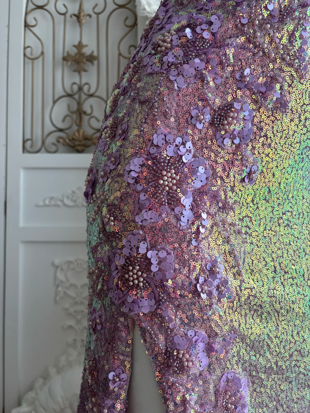 Sparkly Iridescent Pink Sequin Mermaid Evening Gown Floral Applique & Slit Prom Dress DP8298