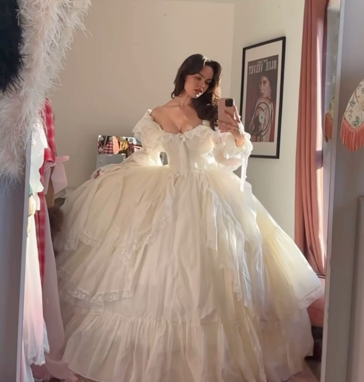Princess A-Line Long Sleeves White Long Evening Gown Birthday Outfits, DP3370