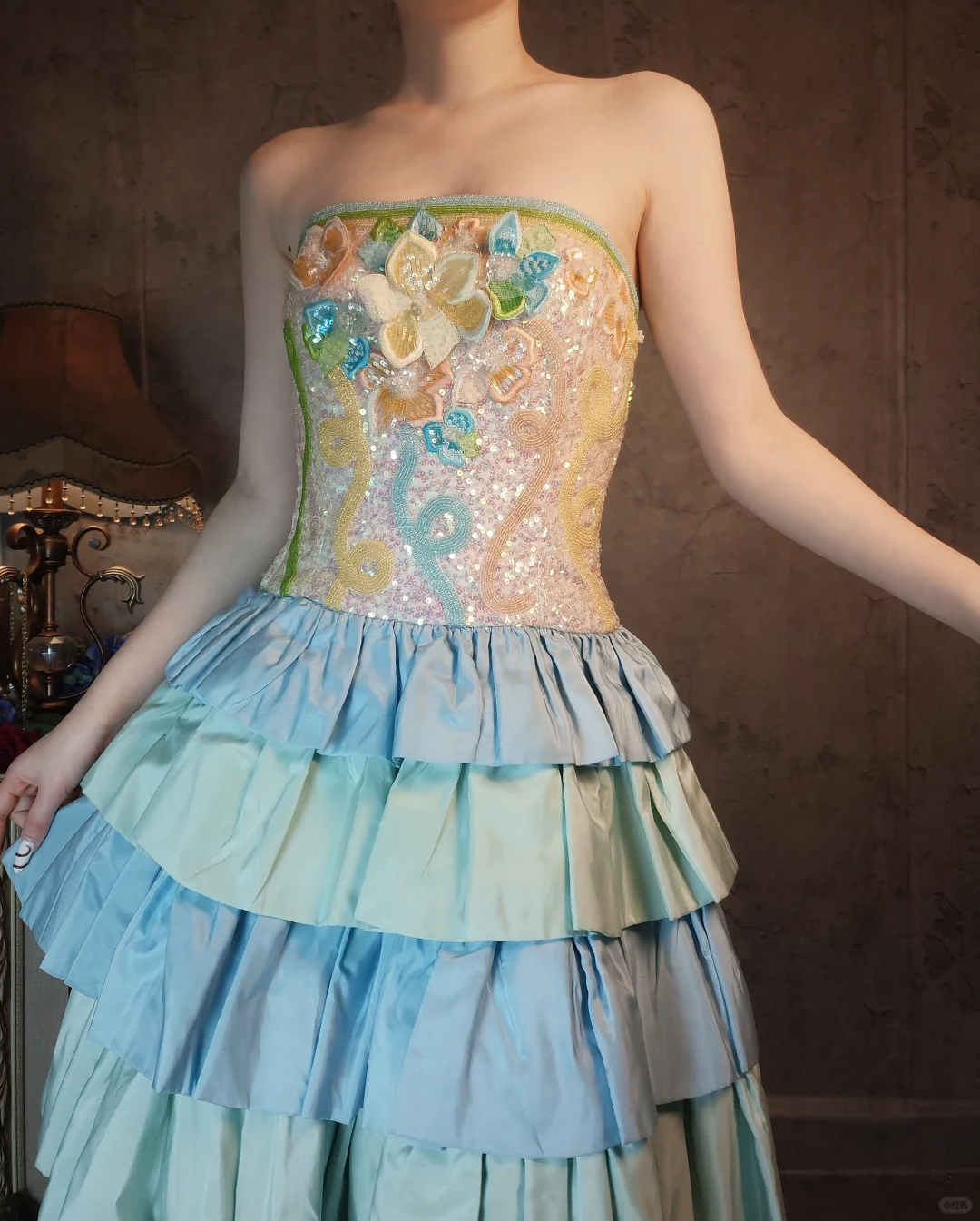 Retro Colorful Strapless Floral Design A-line Short Tiered Homecoming Dress  DP6059