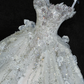 Wunderschönes, glänzendes, perlenbesetztes, weißes, herzförmiges Tüll-Pailletten-Design, elegantes, bodenlanges A-Linien-Brautkleid, DP6201