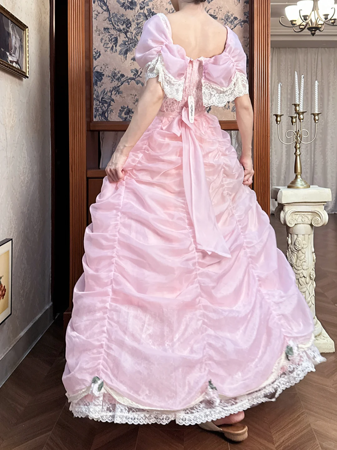 Vintage-Ballkleid für Sweet 16 Quinceañera mit gerafftem Organza-Spitzenbesatz DP7940