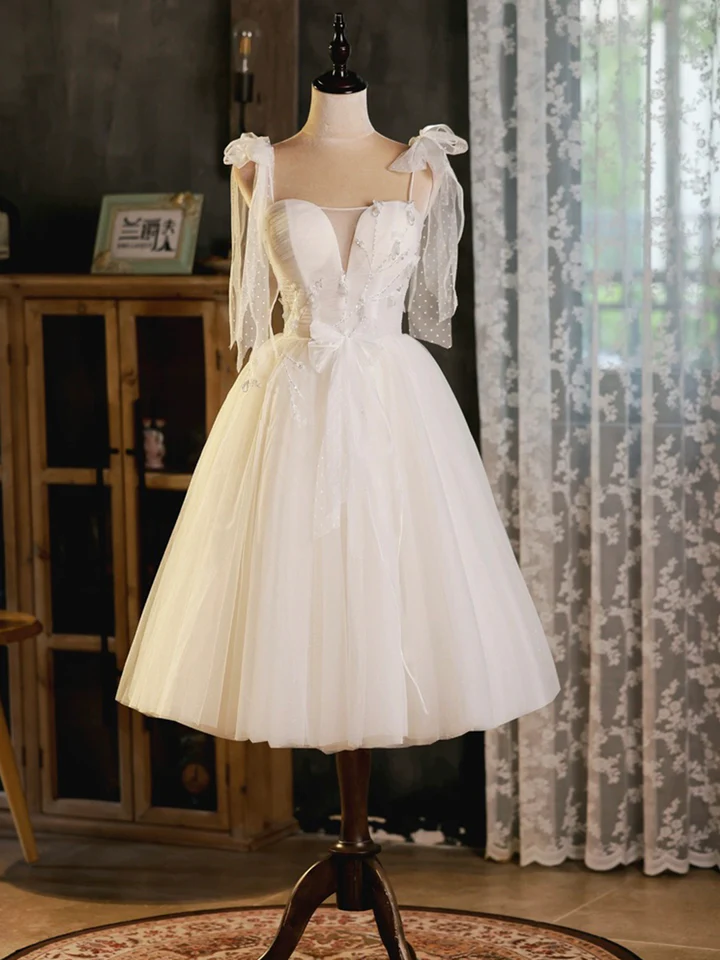 Light Champagne Short Tulle Lovely A-Line Spaghetti Strap Homecoming Dress,DP1712