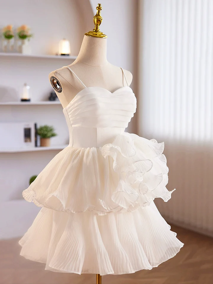 White Tulle Sweetheart Short Prom Dress Cute Homecoming Dress,DP1736