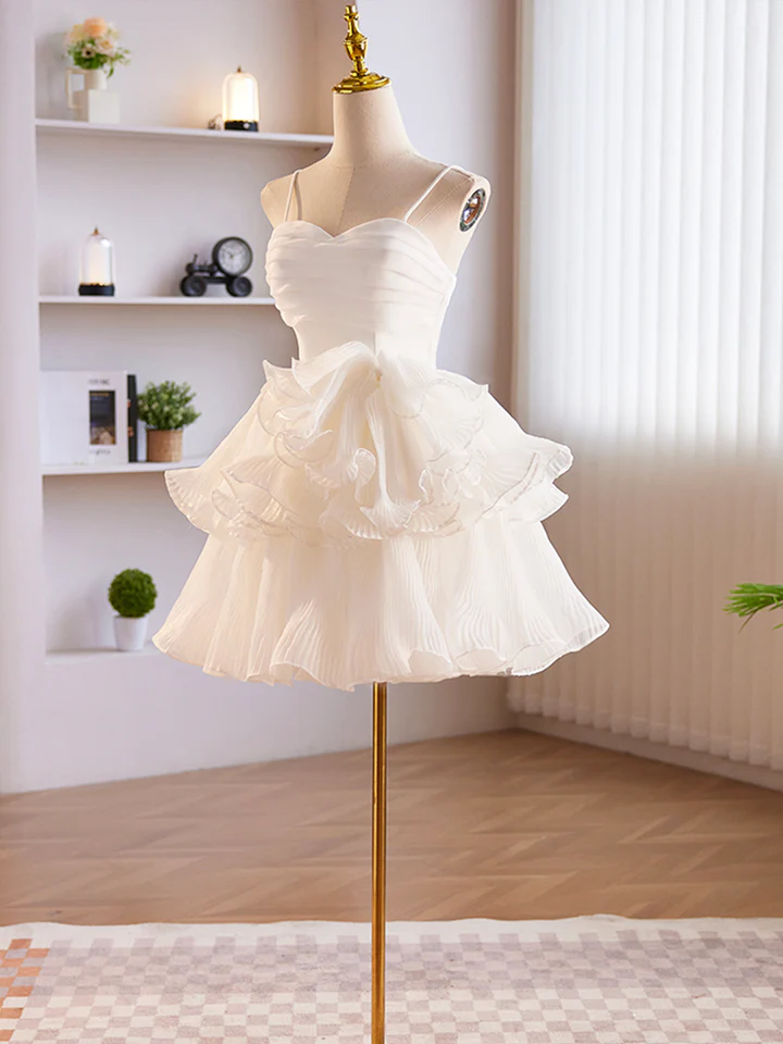 White Tulle Sweetheart Short Prom Dress Cute Homecoming Dress,DP1736