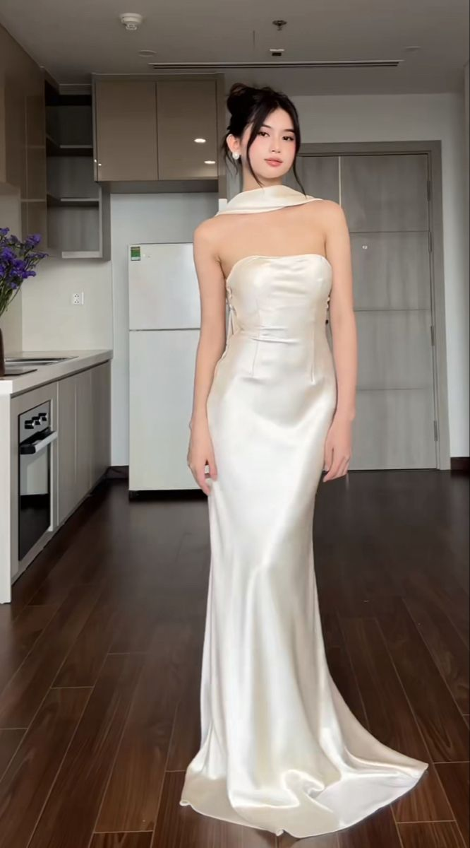 Elagant Ivory Halter Mermaid Satin Long Party Dress, DP4180