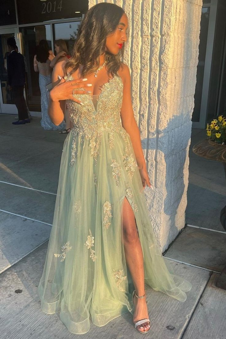 Green V-neck Tulle Long Prom Dress A-Line Evening Dress with Slit,DP651