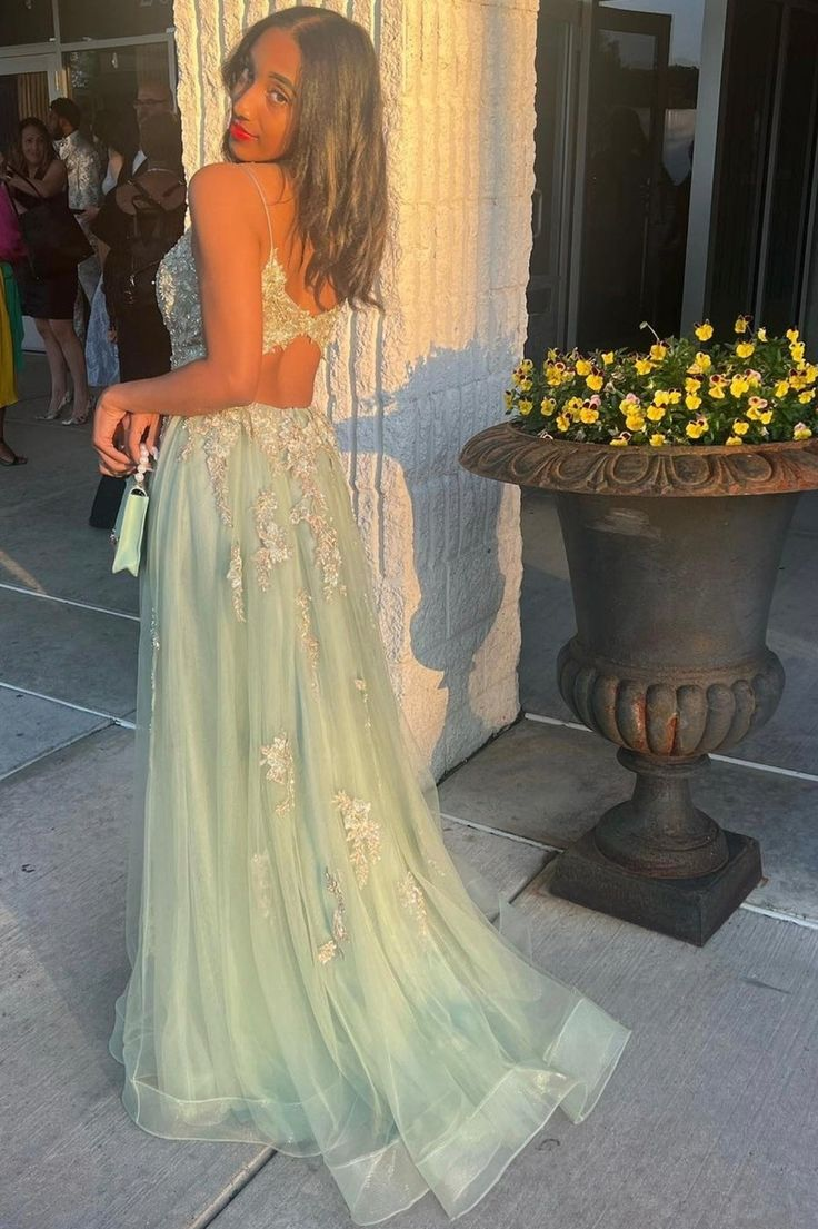 Green V-neck Tulle Long Prom Dress A-Line Evening Dress with Slit,DP651