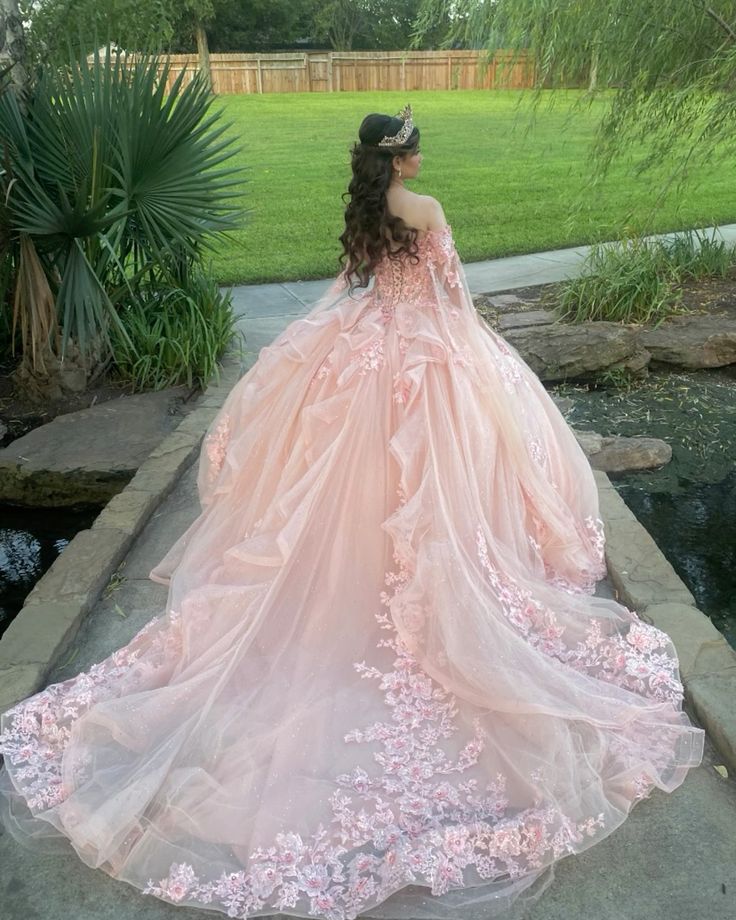 Light Pink Off Shoulder A-Line Tulle Appliques Quinceanera Dress Birthday Gown DP3958