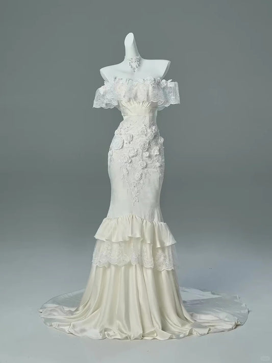 Elegant White Satin Off-the-Shoulder Long Wedding Dress Mermaid Bridal Dress MD021