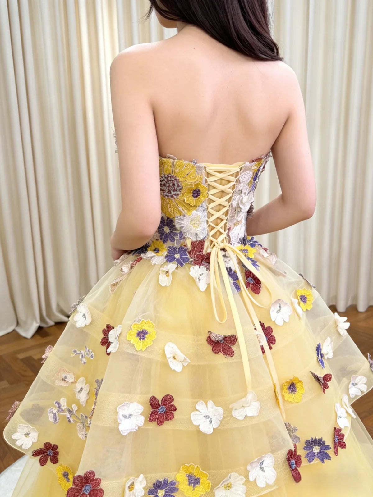 A-line Sweep Train Tulle Yellow Prom Dress with Lace Applique MD045