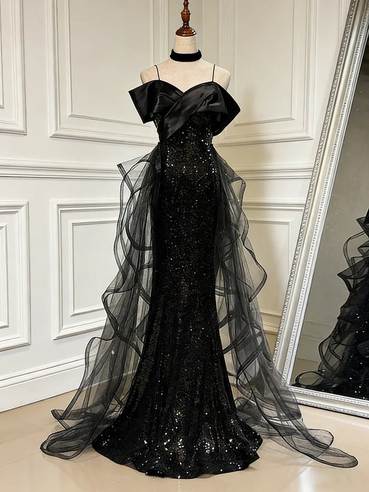 Schwarzes langes Abendkleid mit Herz-Ausschnitt, schulterfrei, aus Tüll mit Pailletten und Schleppe MD060