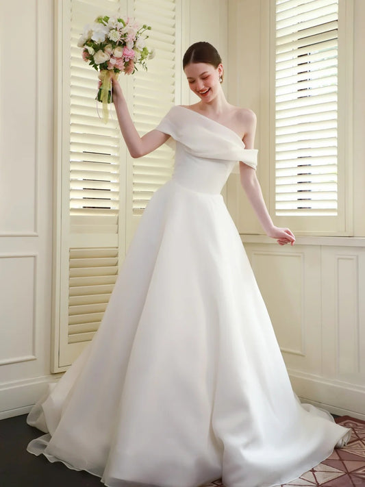 Elegant A-Line White Long Wedding Dress One-the-Shoulder Tulle Prom Dress MD134