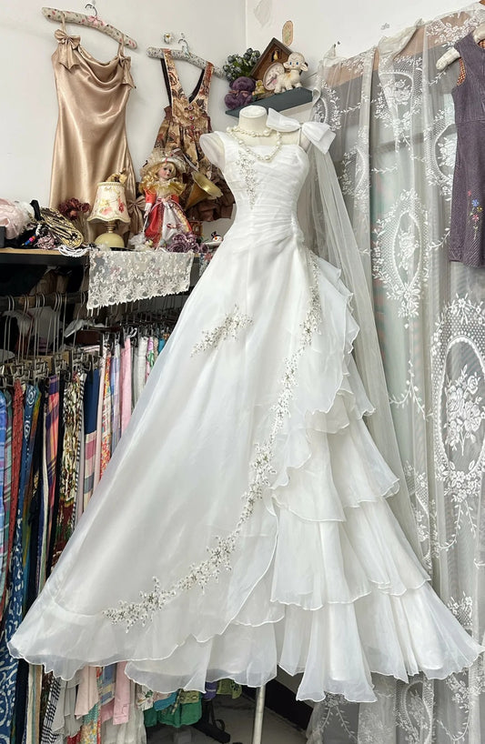 Ethereal A-Line Long Wedding Dress Asymmetrical Neck Tulle Ruffled White Prom Dress MD163
