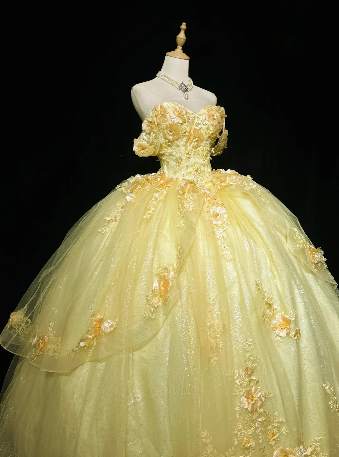 Elegant Ball Gown Yellow 3D fabric flower Sweetheart Long Evening Dress Tulle Prom Dress MD234