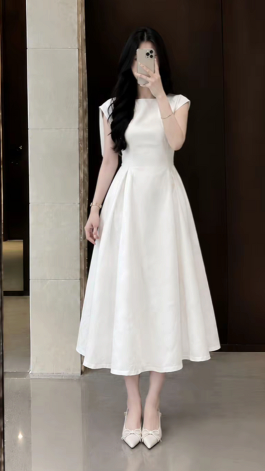 Elegant A-line Round Neck Long Wedding Dress Satin White Prom Dress MD288