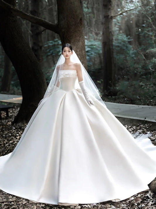 Elegant Ball Gown Off-the-Shoulder Long Wedding Dress Satin White Prom Dress with Gloves MD293