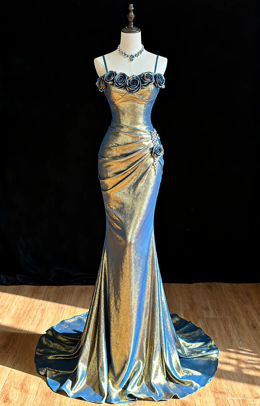 Elegant Mermaid Spaghetti Straps Blue Long Evening Dress 3D fabric flower Satin Prom Dress MD298