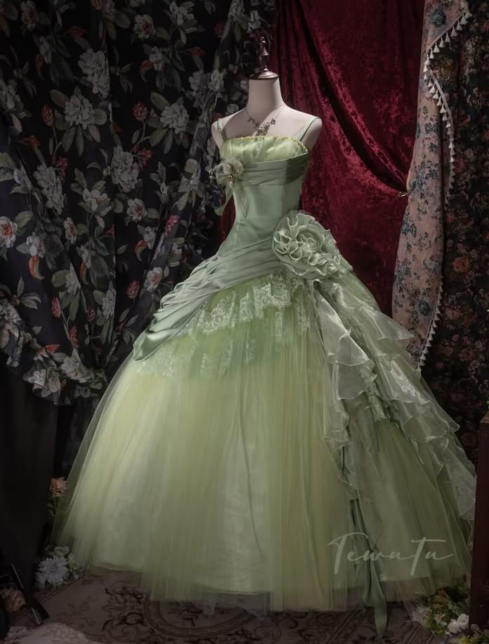 Dreamy Ball Gown Spaghetti Straps Green Pleated Long Evening Dress 3D floral appliqué Tulle Prom Dress MD306