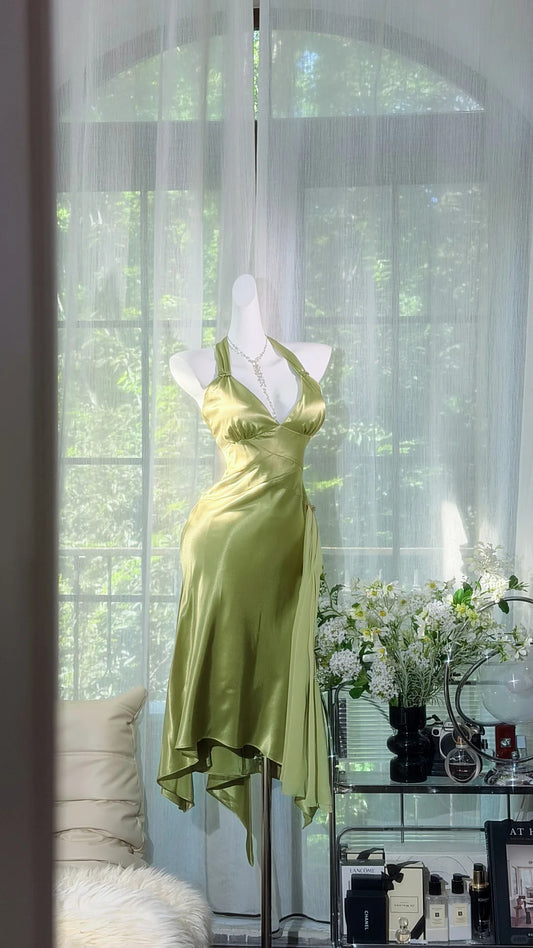 Beautiful A-line Halter Neck Green Evening Dress Satin Prom Dress MD367