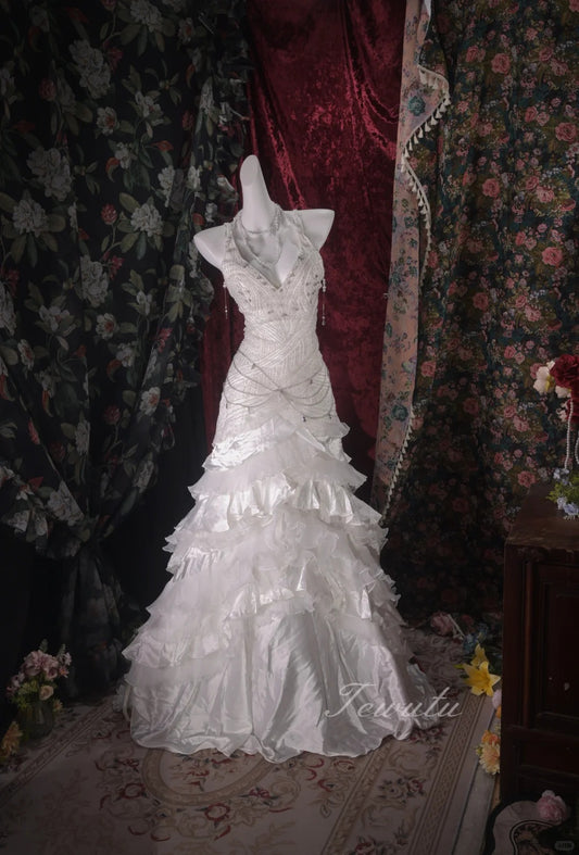 Elegant A-line Halter Neck Long Wedding Dress Beaded Cascade Satin White Prom Dress MD389