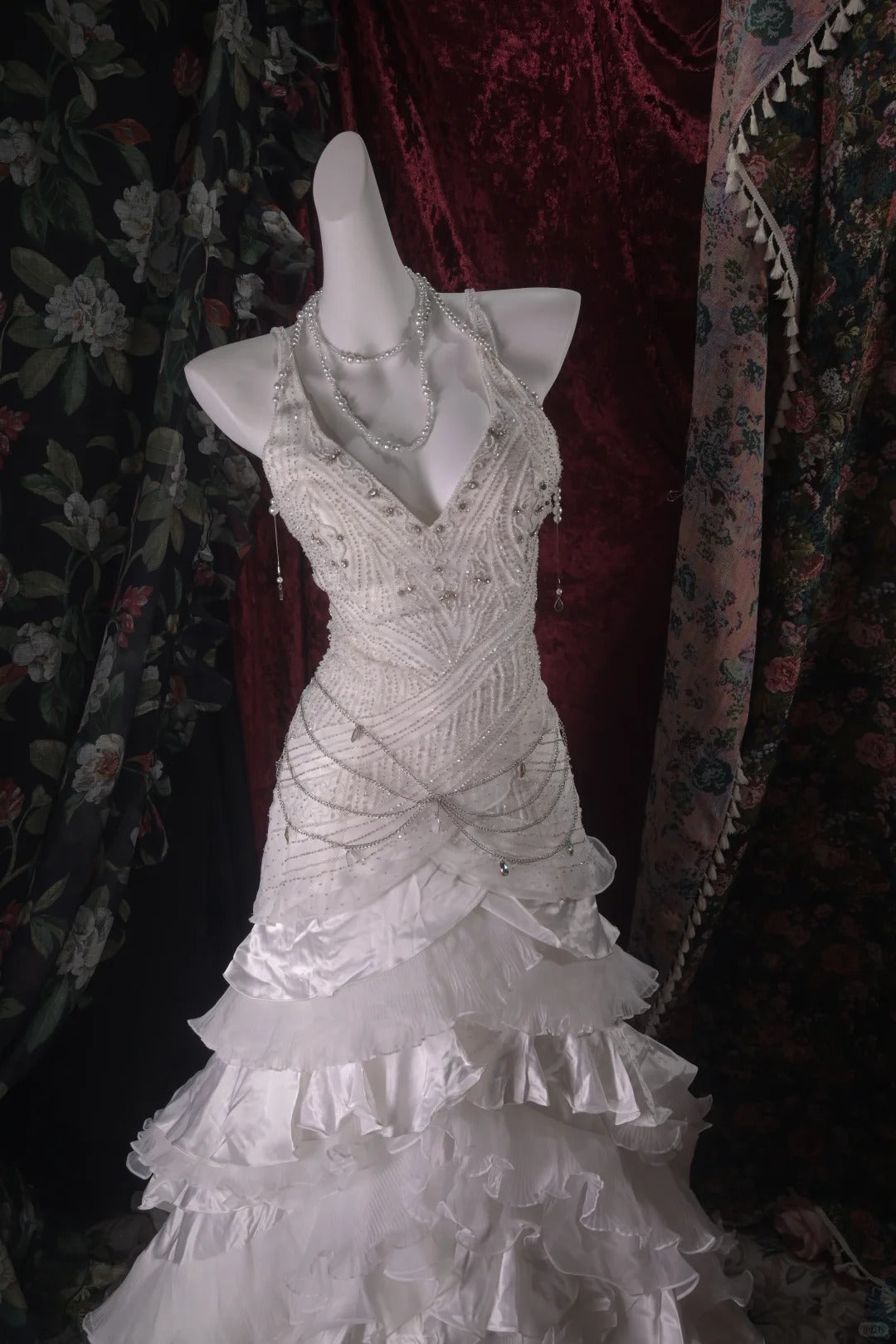 Elegant A-line Halter Neck Long Wedding Dress Beaded Cascade Satin White Prom Dress MD389