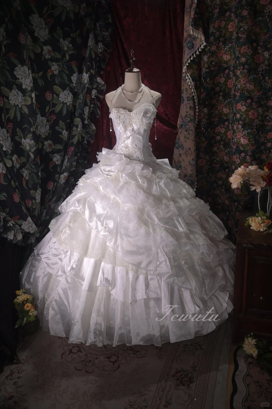 Elegant Ball Gown Sweetheart Neck Long Wedding Dress Cascade Tulle White Prom Dress MD391