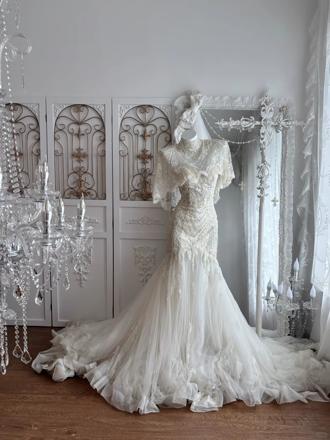 Elegant Mermaid Sweetheart Neck Long Wedding Dress Beaded Tulle White Prom Dress MD396