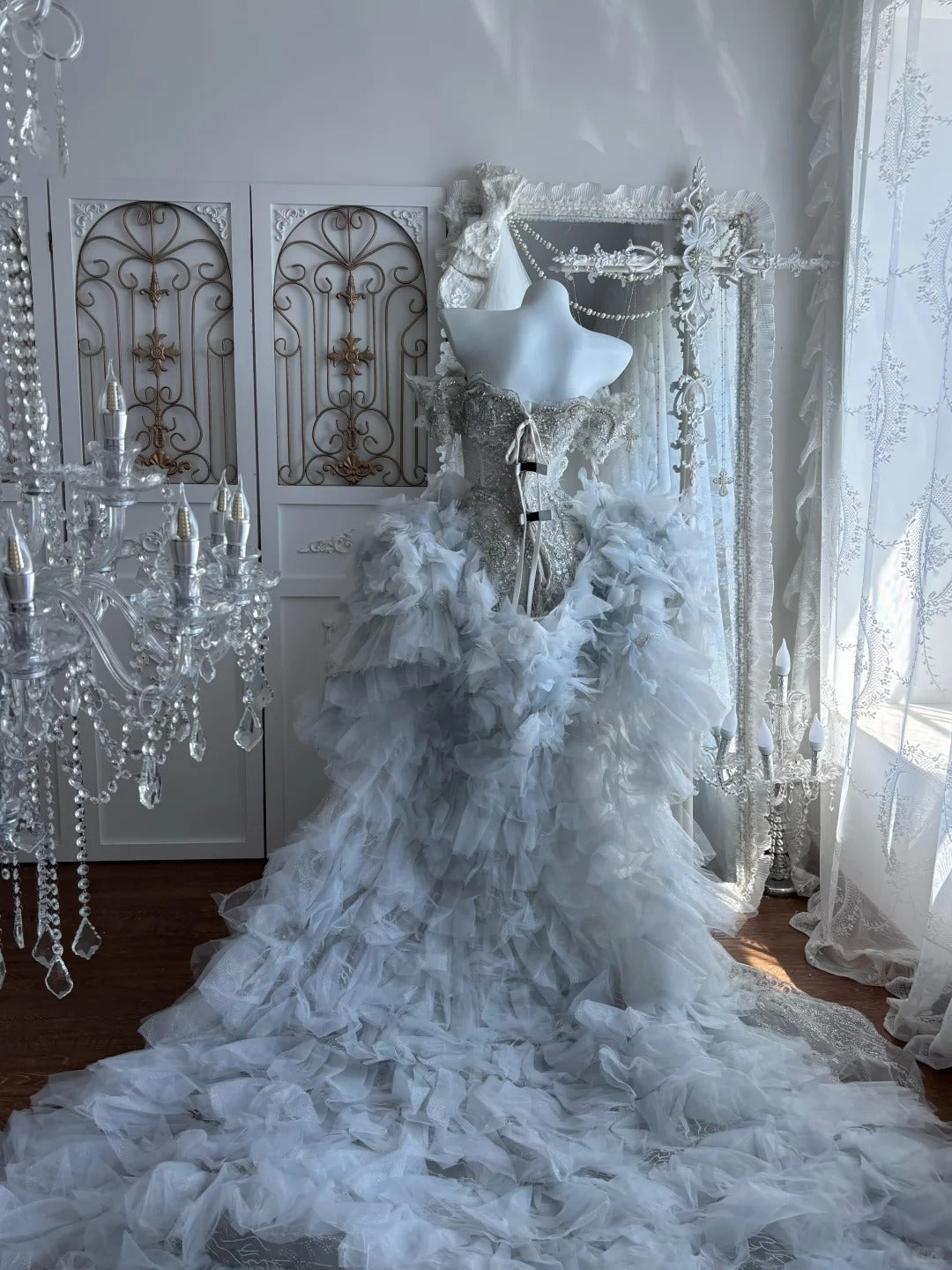Beautiful Mermaid Sweetheart Neck Silver Evening Dress Beaded Tulle Prom Dress MD412