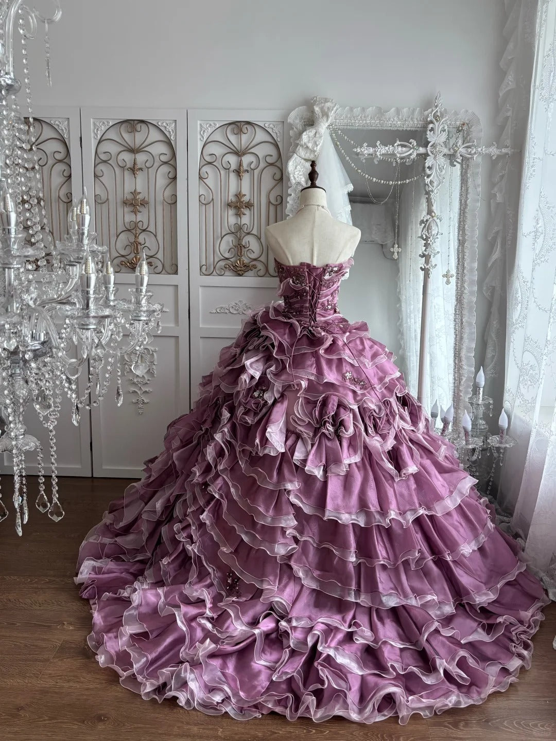 Beautiful Ball Gown Strapless Neck Purple Evening Dress Pleated 3D floral appliqués Tulle Prom Dress MD416