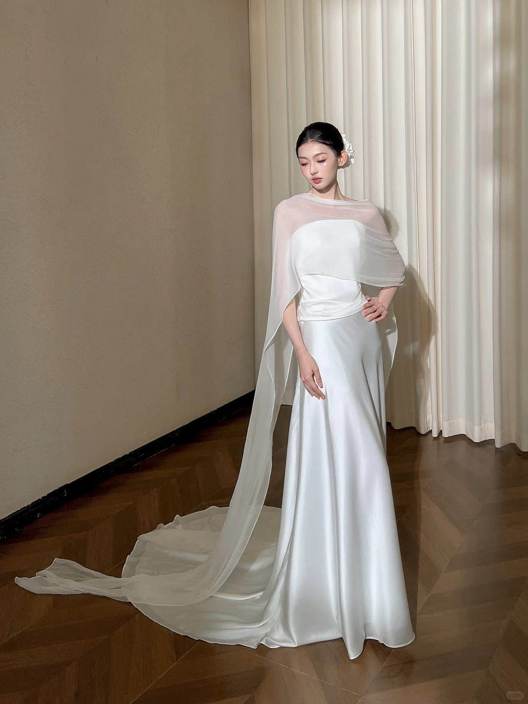 Elegant Sheath Strapless Long Wedding Dress Satin White Prom Dress MD493