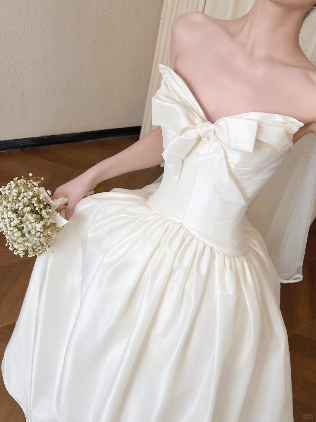 Elegant A-line Strapless Long Wedding Dress Satin White Prom Dress MD494