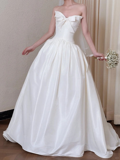 Elegant A-line Strapless Long Wedding Dress Satin White Prom Dress MD494