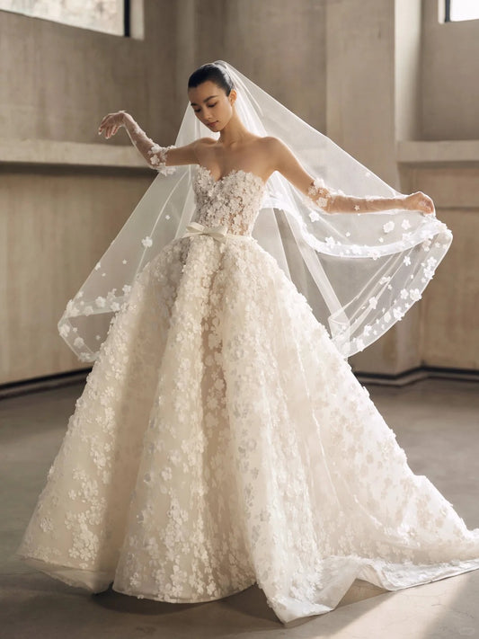 Elegant A-line Sweetheart Long Wedding Dress 3D fabric appliqué Tulle White Prom Dress MD497