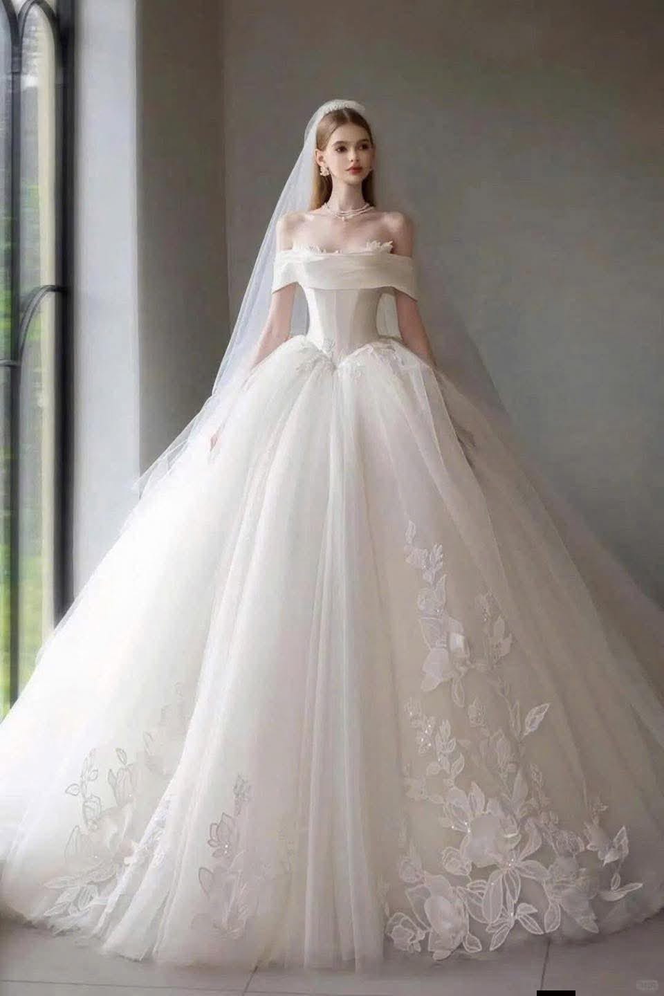 Elegant A-line Off-the-Shoulder Long Wedding Dress Embroidered Tulle White Prom Dress MD507