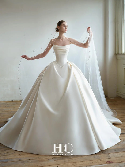 Elegant Ball Gown Strapless Long Wedding Dress Satin White Prom Dress MD514