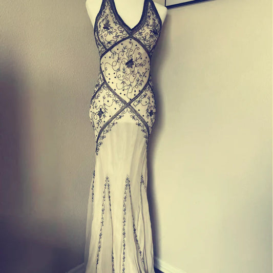 Vintage Elfenbein V-Ausschnitt Stickerei Meerjungfrau Ballkleid Partykleid Abendkleid DP6474