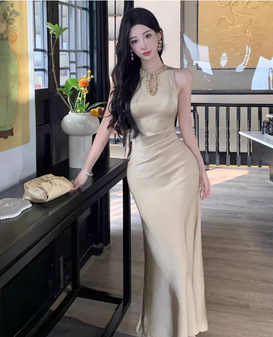 Simple Fashion Champagne Sequined Design Satin A-line Sleeveless Halter Dress, DP5928