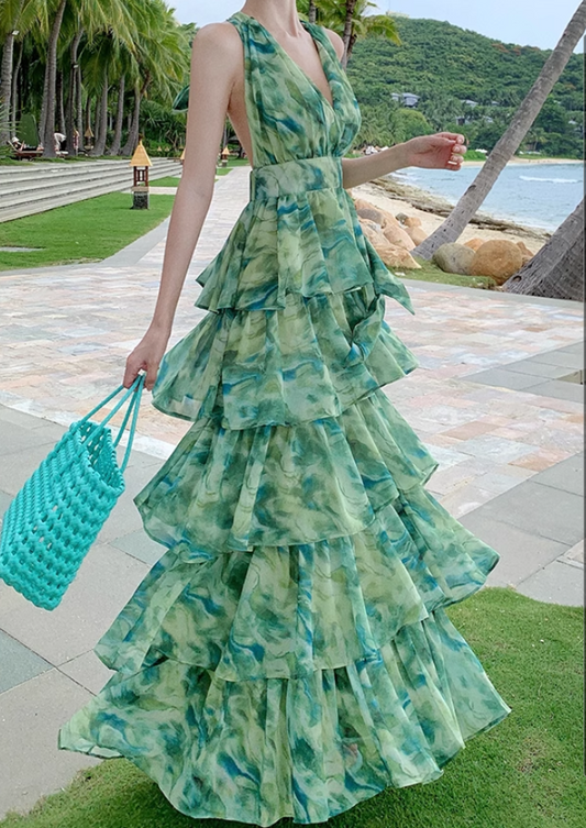 Neu Modisches A-Linien-Kleid mit V-Ausschnitt und Blumenmuster in Grün für den Strandurlaub, DP5940