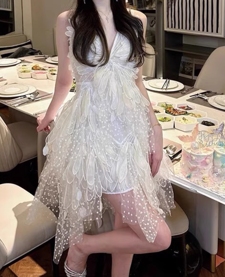 Vintage White Lace V-neck A-line Tulle Short Party Dress Homecoming Dresses, DP5973