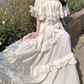 Vintage Elfenbein trägerloses Rüschensaum-Design Elegantes Strandurlaubs-Sommerkleid in A-Linie DP6264
