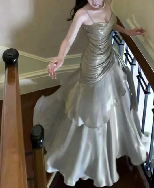 Elegant Gray Satin Prom Dress Mermaid Evening Gown Long Party Dress Spaghetti Strap Formal Dress DP6727