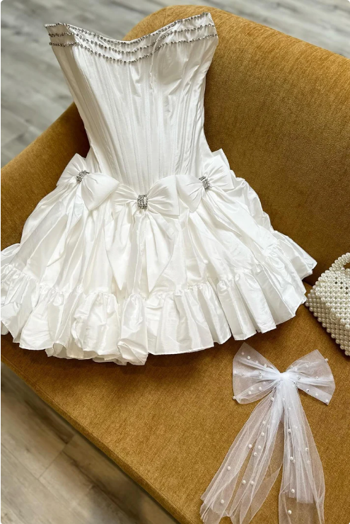 Vintage Beaded A-Line Homecoming Dress Strapless Party Dress Short Cocktail Dress DP6748
