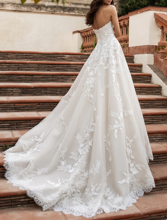 Elegant White Lace Applique Sweetheart A-Line Strapless Trailing Long Wedding Dress DP6805
