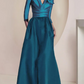 Vintage A-Line V-neck Mother of Bride Dress Long-sleeved Evening Gown Long Formal Dress DP6839