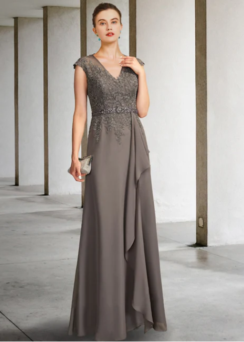 Vintage V-neck Chiffon Applique Mother of Bride Dress Cap Sleeve Evening Gown Floor Length Formal Dress DP6860