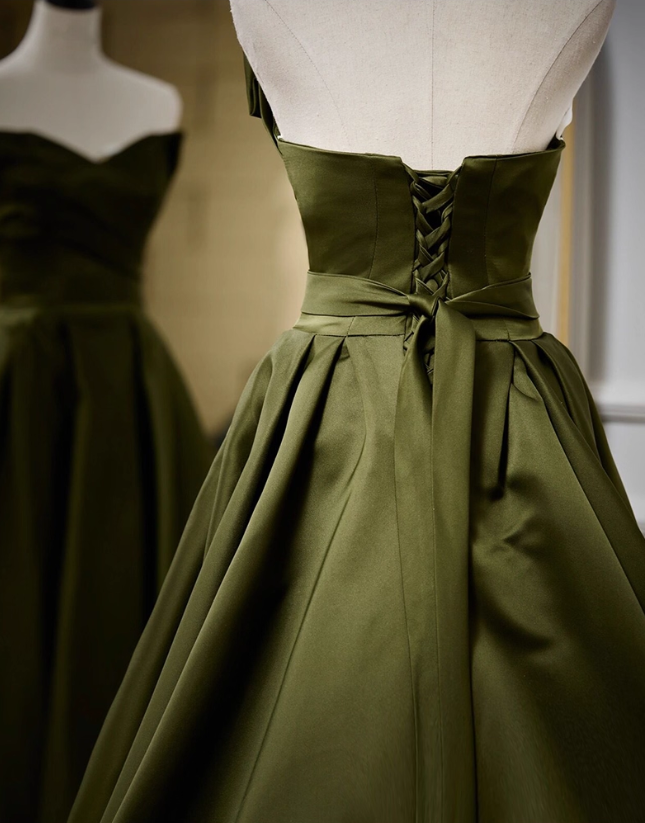 Elegantes armeegrünes Satin-Abendkleid für die 16. Quinceanera in A-Linie, trägerlos, bodenlanges Ballkleid, DP6937